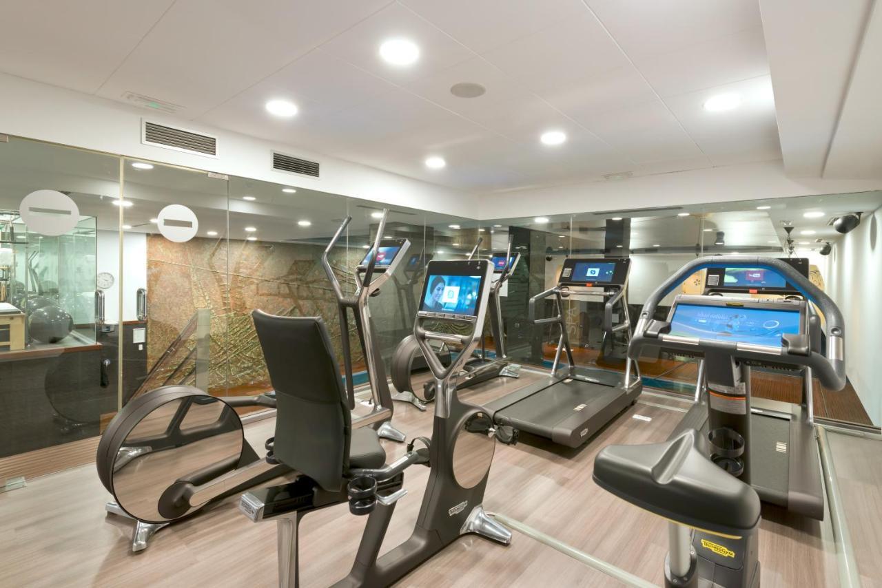 Hotel Miguel Angel Madrid Exterior foto The gym at the hotel
