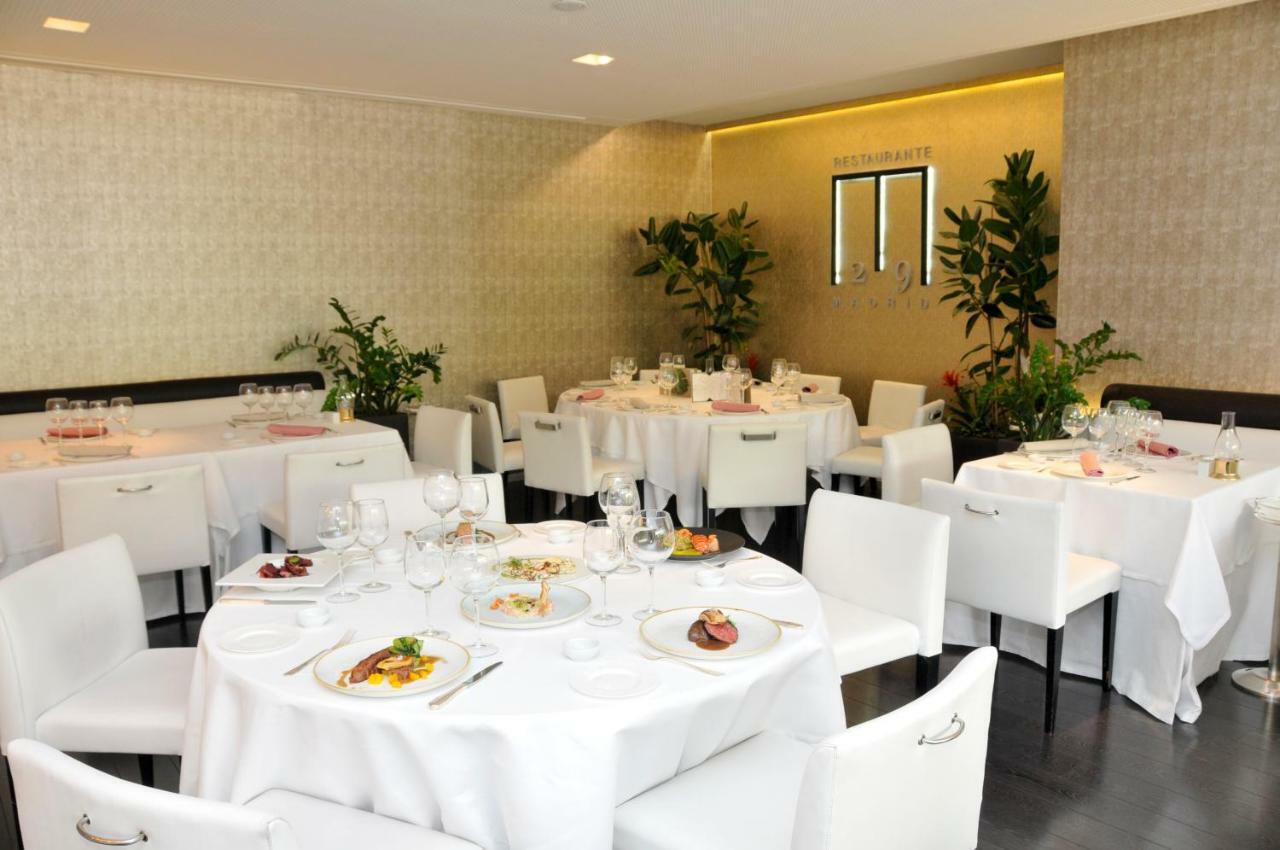 Hotel Miguel Angel Madrid Exterior foto Restaurant "Le Celler"
